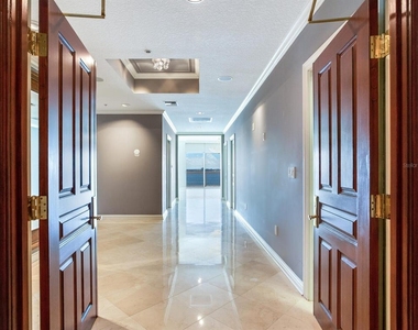 3507 Bayshore Boulevard - Photo Thumbnail 5