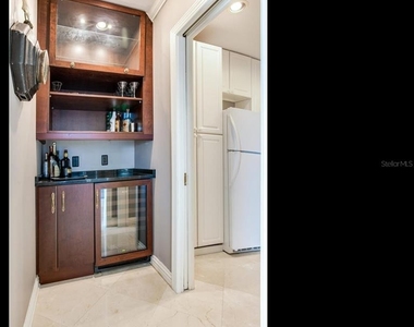 3507 Bayshore Boulevard - Photo Thumbnail 8