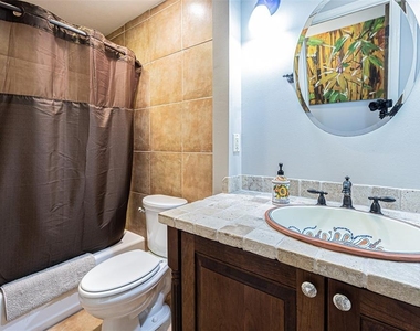 5427 Villa D'este Court - Photo Thumbnail 15