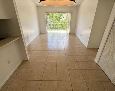 5226 Via Hacienda Circle - Photo Thumbnail 3