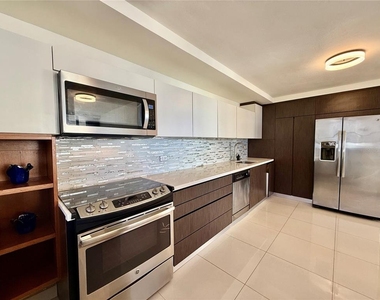 1510 Ashford Avenue - Photo Thumbnail 11