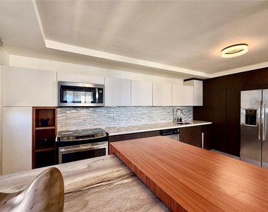 1510 Ashford Avenue - Photo Thumbnail 14