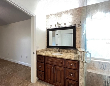2859 Blooming Alamanda Loop - Photo Thumbnail 23