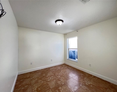 2859 Blooming Alamanda Loop - Photo Thumbnail 47
