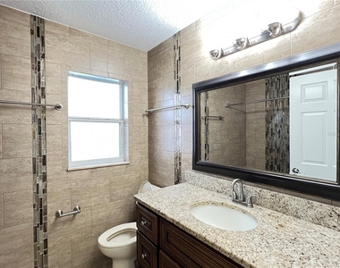 2859 Blooming Alamanda Loop - Photo Thumbnail 28