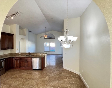 2859 Blooming Alamanda Loop - Photo Thumbnail 14