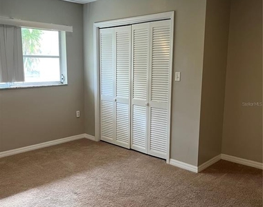 812 Northside Drive - Photo Thumbnail 16