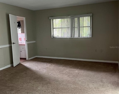 812 Northside Drive - Photo Thumbnail 6