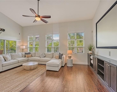 1145 Horizon View Drive - Photo Thumbnail 8