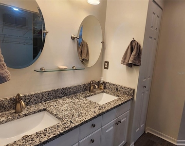 6503 Fairway Gardens Drive - Photo Thumbnail 17
