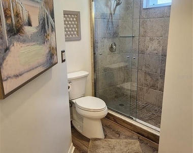 6503 Fairway Gardens Drive - Photo Thumbnail 20
