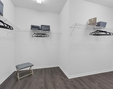 2960 Boating Boulevard - Photo Thumbnail 34