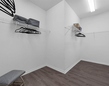 2960 Boating Boulevard - Photo Thumbnail 35