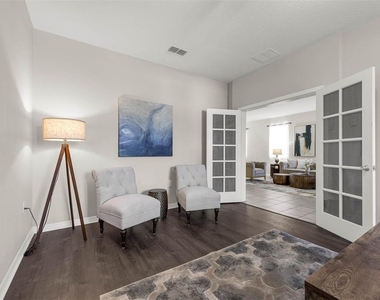 2960 Boating Boulevard - Photo Thumbnail 9