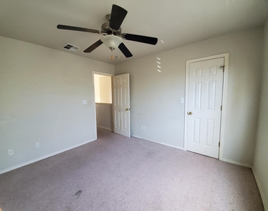 10021 Railroad Drive - Photo Thumbnail 25