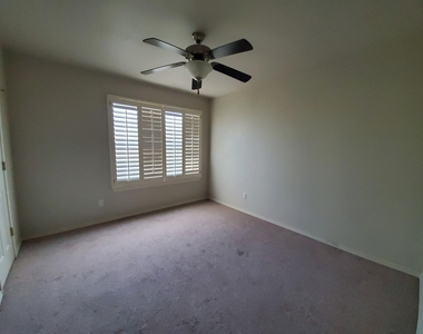 10021 Railroad Drive - Photo Thumbnail 24