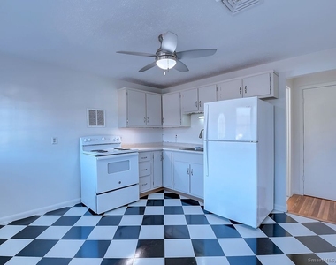 139 Phyllis Drive - Photo Thumbnail 3