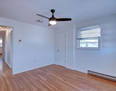 139 Phyllis Drive - Photo Thumbnail 13