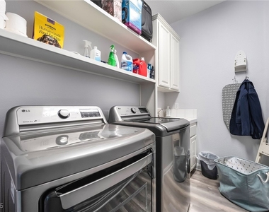 11140 Kilkerran Court - Photo Thumbnail 15