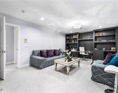 11140 Kilkerran Court - Photo Thumbnail 19