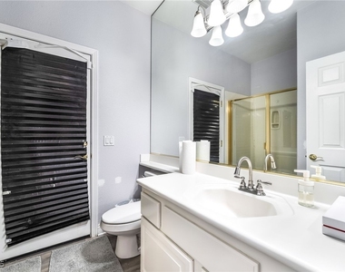 11140 Kilkerran Court - Photo Thumbnail 14