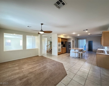 3224 Bishop Pine Street - Photo Thumbnail 5