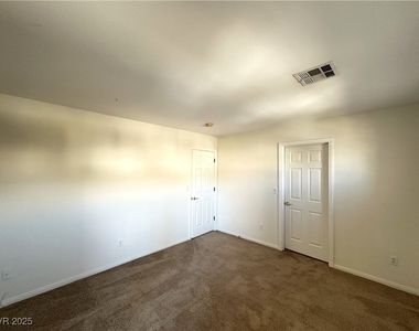 3224 Bishop Pine Street - Photo Thumbnail 19