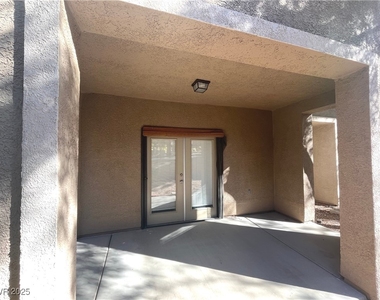 673 Peachy Canyon Circle - Photo Thumbnail 43
