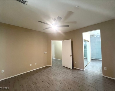 673 Peachy Canyon Circle - Photo Thumbnail 19
