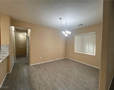 673 Peachy Canyon Circle - Photo Thumbnail 14