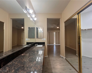 673 Peachy Canyon Circle - Photo Thumbnail 21