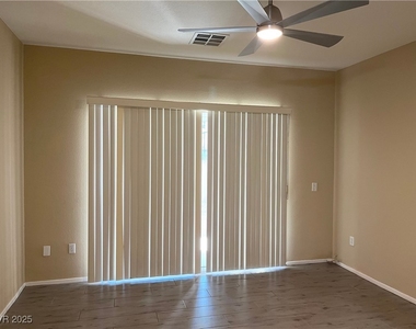 673 Peachy Canyon Circle - Photo Thumbnail 18