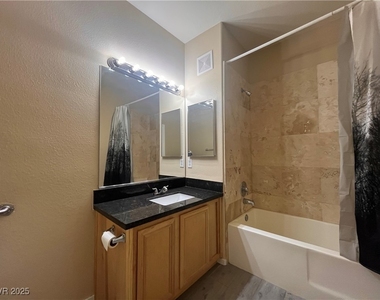 673 Peachy Canyon Circle - Photo Thumbnail 33