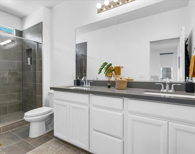 92 Kimberlite Drive - Photo Thumbnail 30