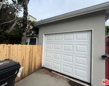 2416 Boone Avenue - Photo Thumbnail 14