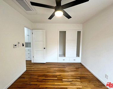 2416 Boone Avenue - Photo Thumbnail 12