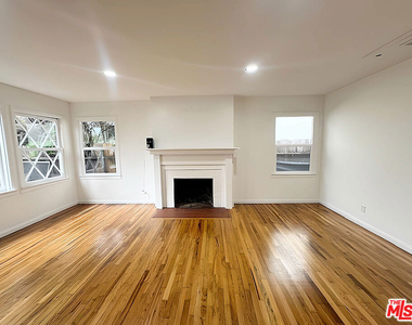 2416 Boone Avenue - Photo Thumbnail 1