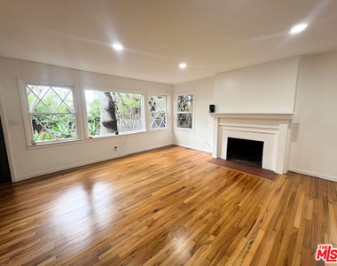 2416 Boone Avenue - Photo Thumbnail 2