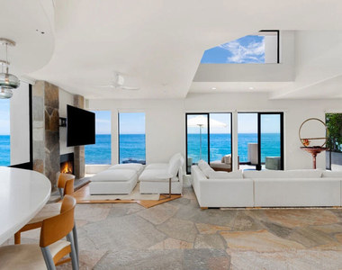 25252 Malibu Road - Photo Thumbnail 24