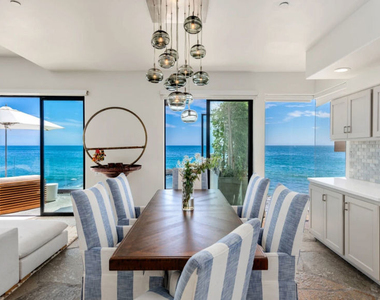 25252 Malibu Road - Photo Thumbnail 17