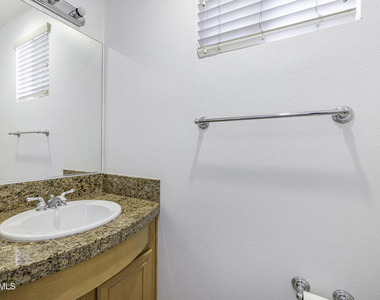 3178 Sunset Hills Boulevard - Photo Thumbnail 12