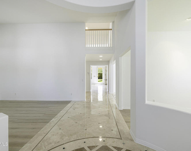 3178 Sunset Hills Boulevard - Photo Thumbnail 2