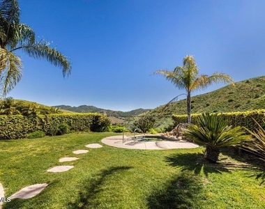 3178 Sunset Hills Boulevard - Photo Thumbnail 1