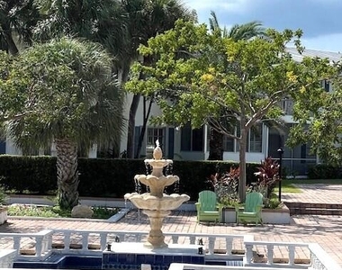 6800 Ne 22nd Way - Photo Thumbnail 25