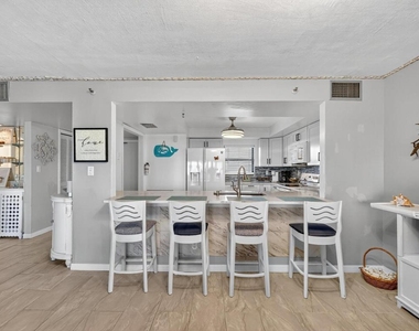 801 S Ocean Drive - Photo Thumbnail 19