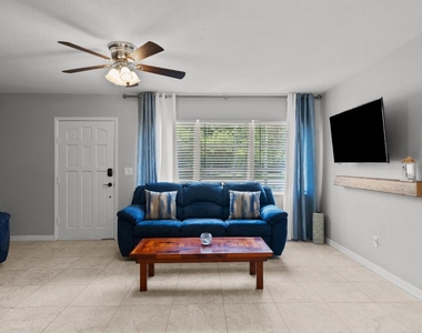4220 Sunrise Boulevard - Photo Thumbnail 9