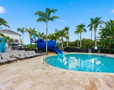 2495 Nw 66th Drive - Photo Thumbnail 12