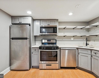 2034 Mount Vernon Street - Photo Thumbnail 4