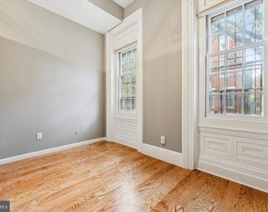 2034 Mount Vernon Street - Photo Thumbnail 1