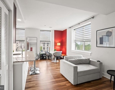 231 State Street - Photo Thumbnail 8